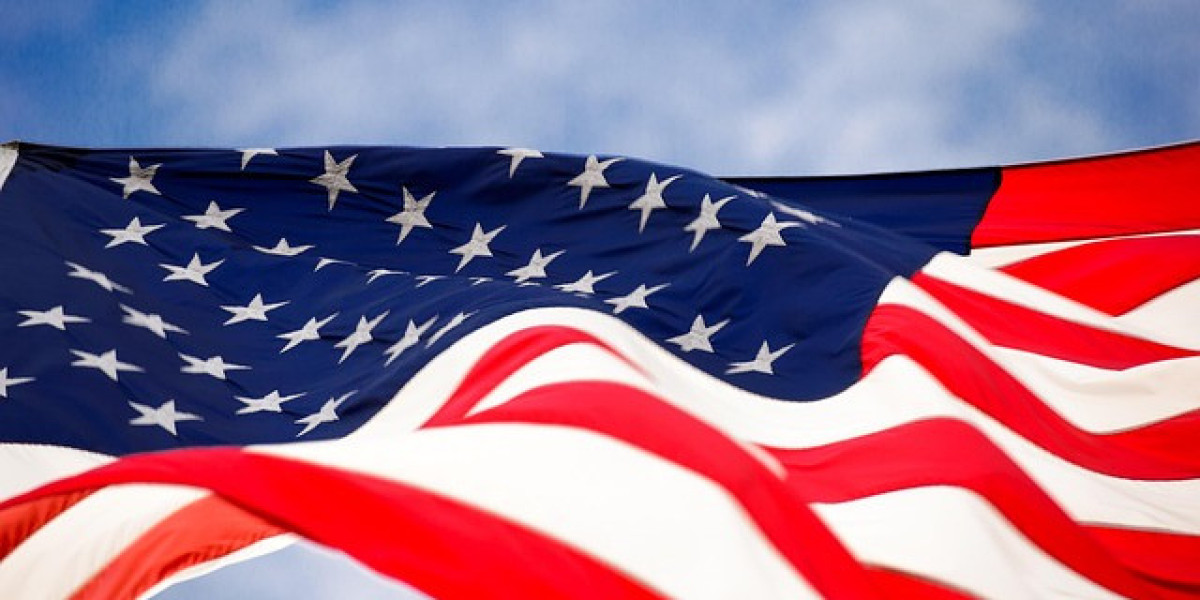 House Flags Offer Exactly The Required Finishing Touch To Any Yard