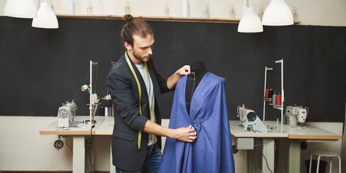 Bachelor in Fashion Design Course: Your Gateway to a Glamorous Career?