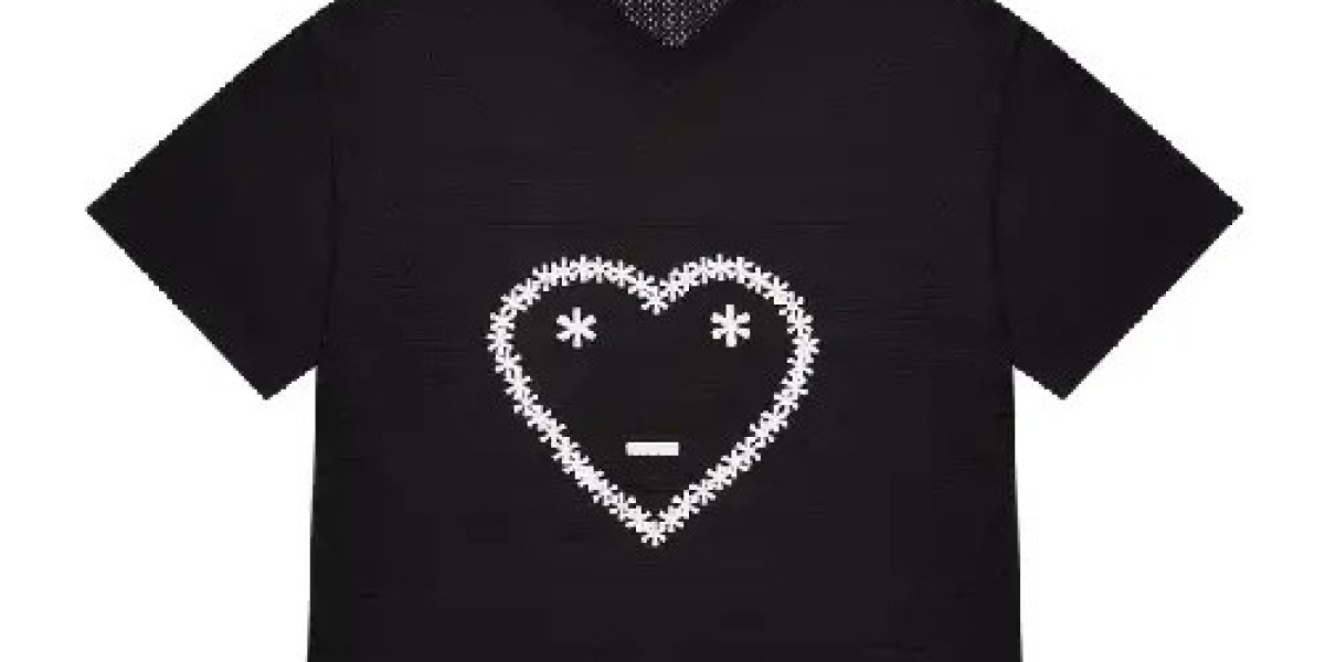 Carsicko T Shirt fits perfectly into relaxed fashion