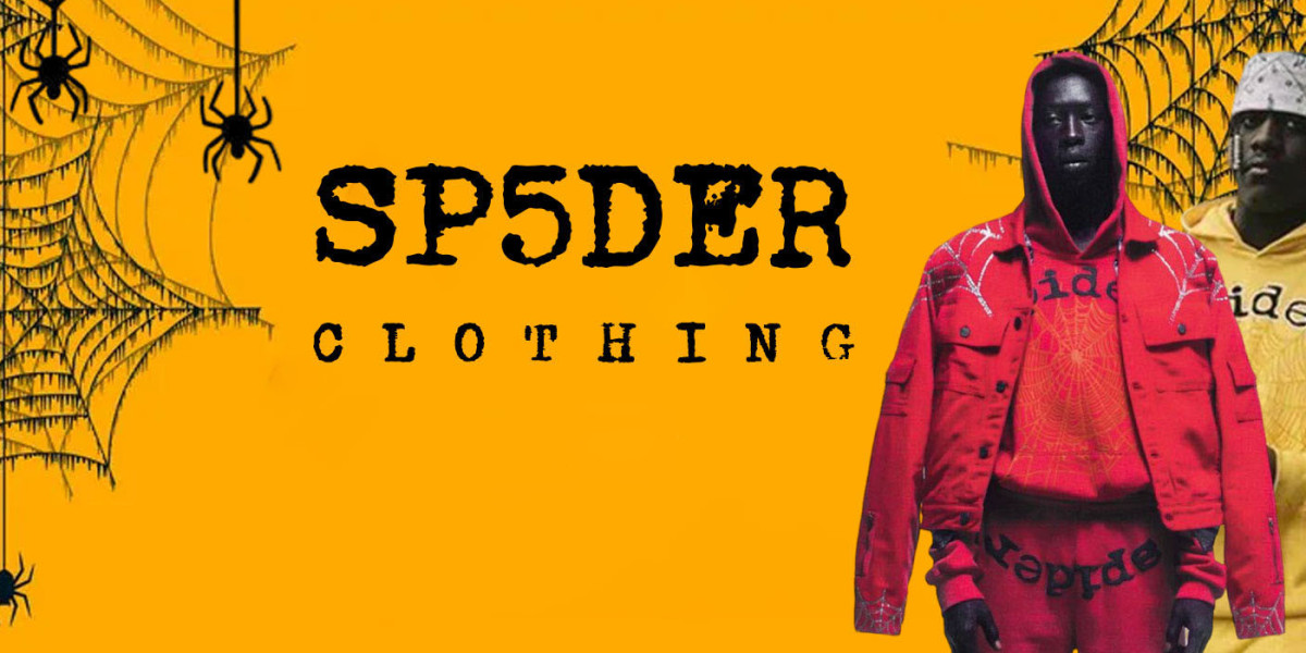 The rise of Sp5der 555 and its iconic hoodies defines streetwear.