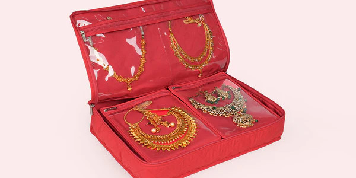 How Can a Jewellery Storage Pouch Make Life Easier?